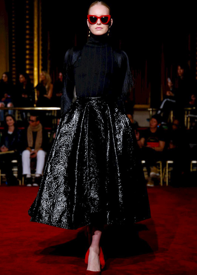 عرض أزياء كريستيان سيريانو لموسم خريف وشتاء 2018