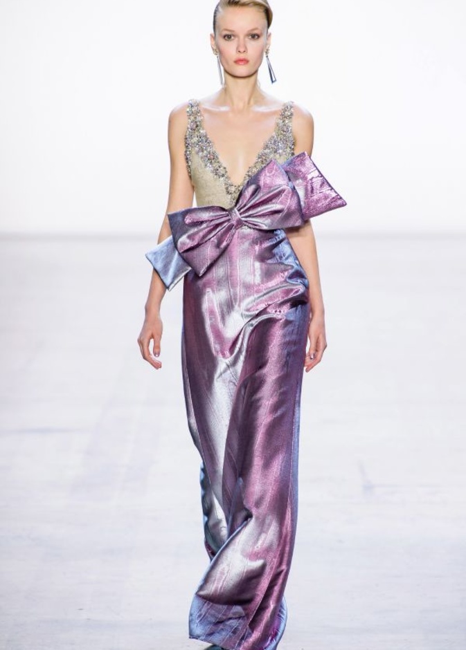 مجموعة Badgley Mischka للألبسة الجاهزة لموسم خريف 2019