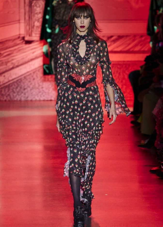 مجموعة الازياء الجاهزة من ANNA SUI  من اسبوع الموضة في نيويورك2020