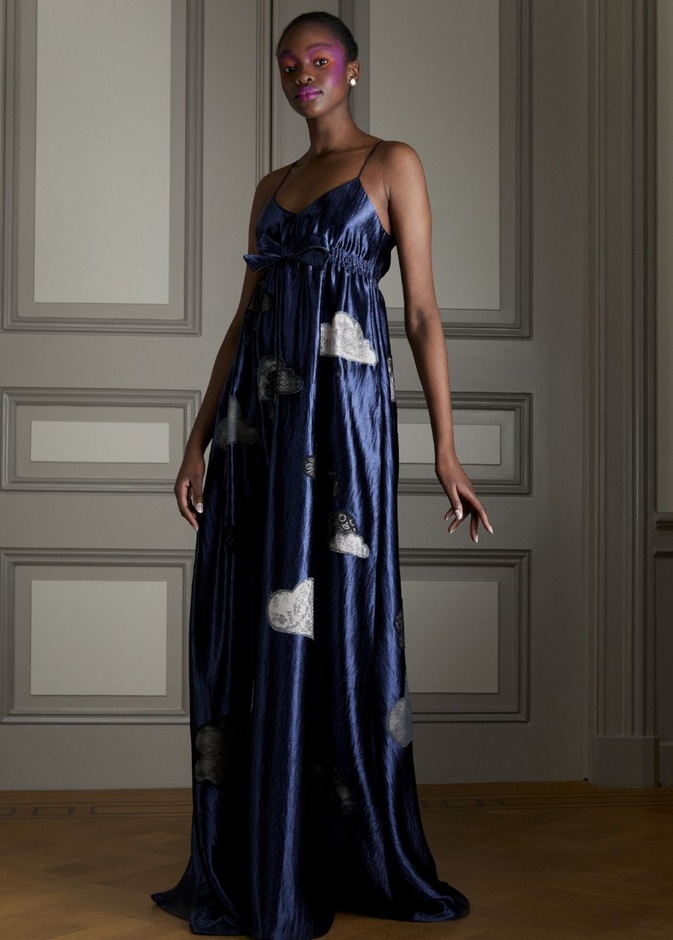 صور عرض أزياء Viktor & Rolf للكوتور مجموعة خريف وشتاء 2021