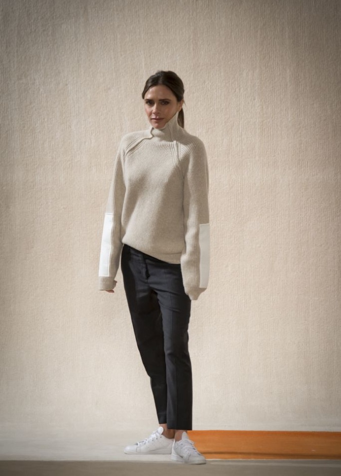 موضة الأقمشة المخططة والمطبوعة بتوقيع فيكتوريا بيكهام