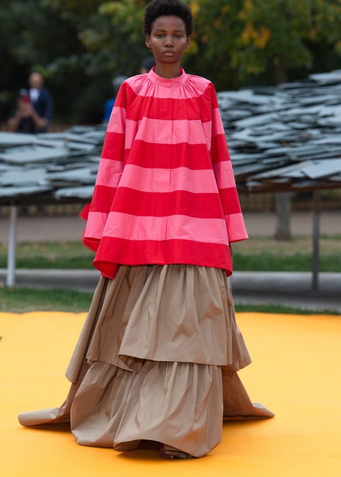 ازياء ROKSANDA لخريف وشتاء 2020-2021 خلال اسبوع الموضة في لندن   