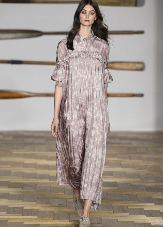 مجموعة Daks لربيع وصيف 2018