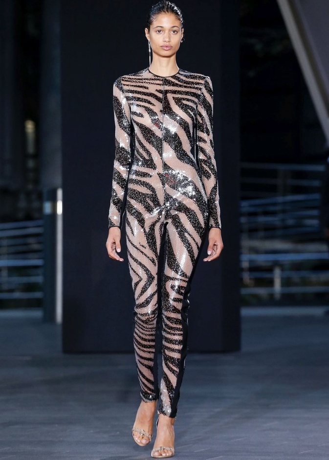 اسبوع الموضة في لندن 2019   مجموعة أزياء ديفيد كوما الجاهزة لربيع وصيف 2020