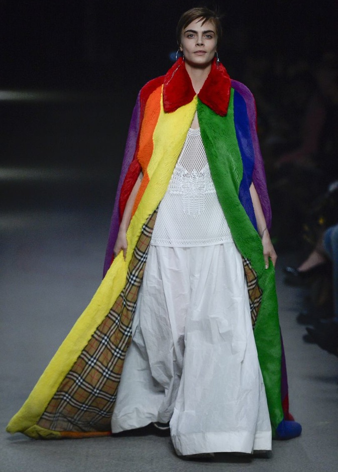 مجموعة بربري من أسبوع الموضة في لندن