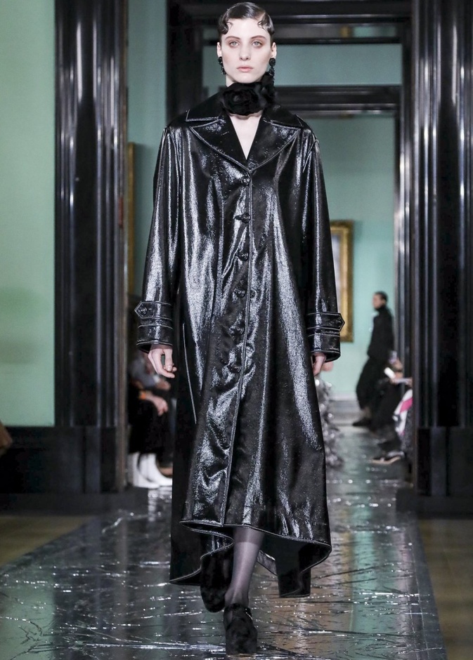 مجموعة erdem للالبسة الجاهزة من اسبوع الموضة في لندن  2020 