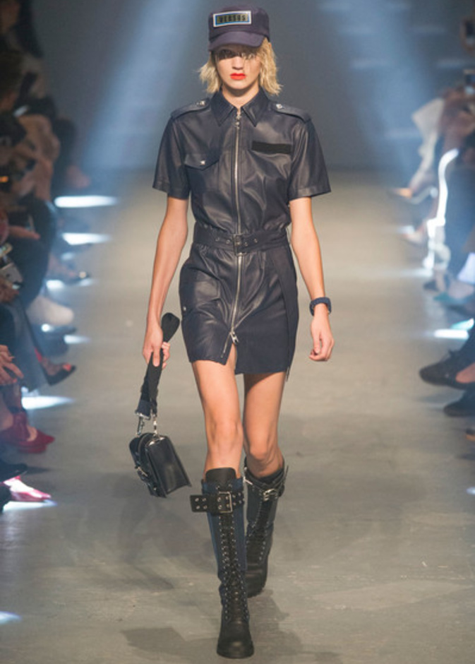 مجموعة فرسوس فيرساتشي لموسم ربيع وصيف 2017