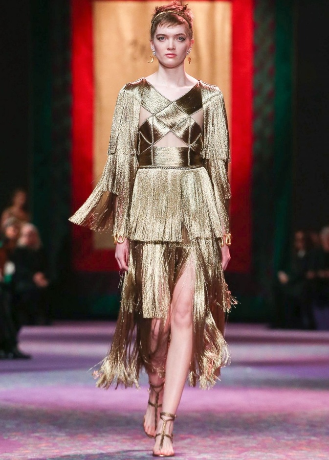 عرض ازياء Dior ديور لـ haute couture ربيع وصيف 2020