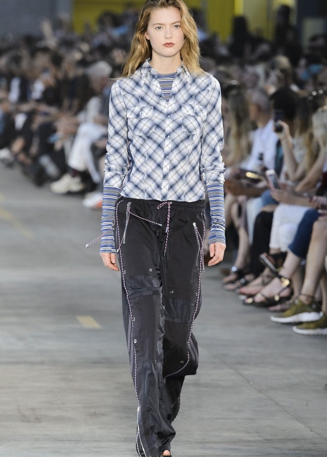 ديزل بلاك غولد تطلق مجموعة ازياء صيف 2018 في أسبوع ميلانو للموضة 