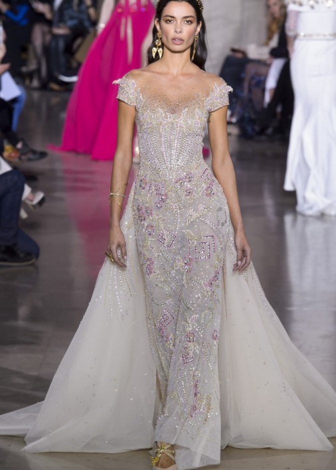 عرض ازياء جروج حقيبة لربيع وصيف 2018