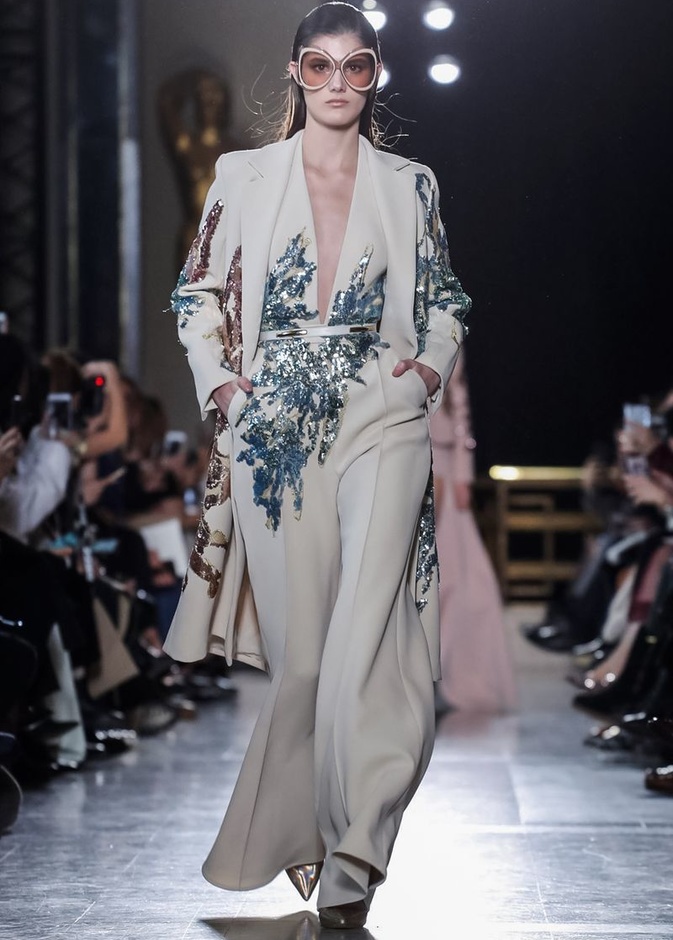 مجموعة ايلي صعب للهوت كوتور لربيع وصيف 2019