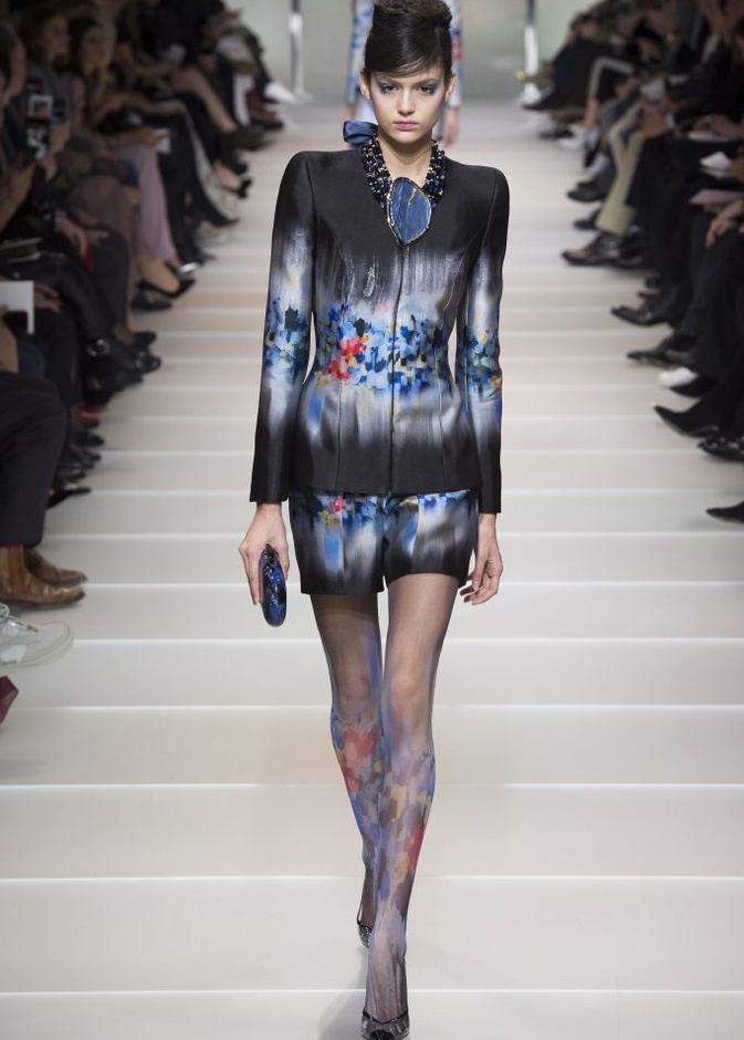 مجموعة Giorgio Armani للهوت كوتور لربيع وصيف 2018