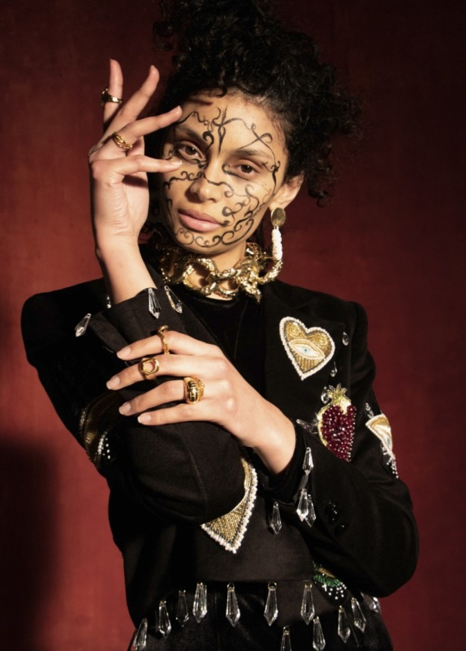 عرض أزياء OSMAN لخريف وشتاء 2021 ضمن أسبوع الموضة في لندن