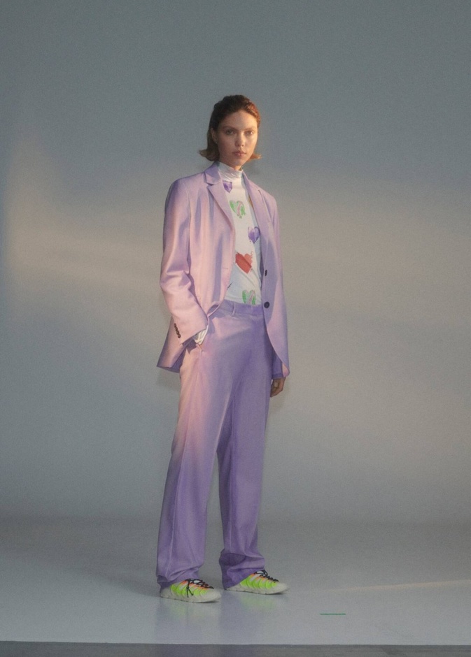 صور عرض أزياء مجموعة MSGM ريزورت 2022