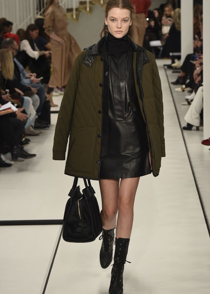  عرض أزياء “تودز” Tod’s لخريف وشتاء ٢٠١٧ !