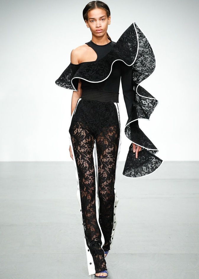 مجموعة "دايفي كوما" لموسم ربيع وصيف 2018