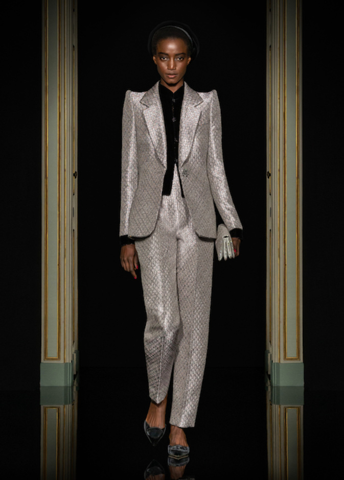 مجموعة جيورجيو ارماني للهوت كوتور لربيع وصيف 2021 