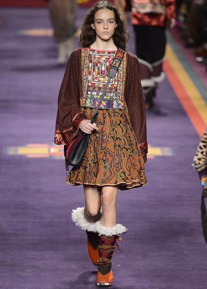 مجموعة متعددة الألوان منEtro  لخريف وشتاء 2017