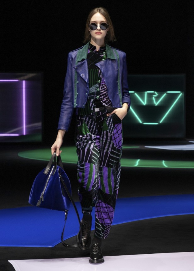 عرض أزياء  Emporio Armani لخريف وشتاء 2021-2022