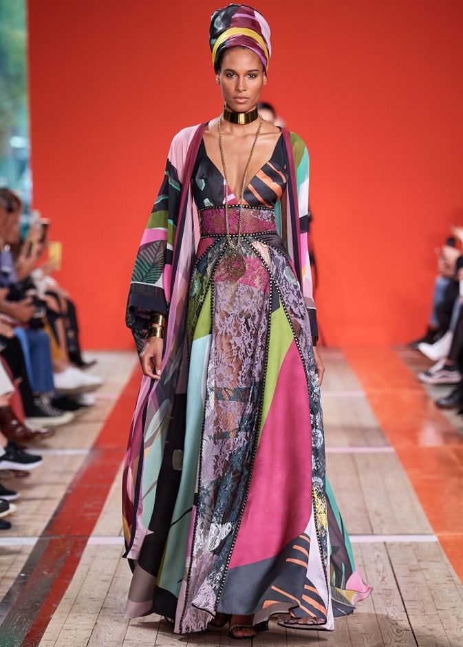 اسبوع الموضة في باريس 2019 مجموعة ايلي صعب الفاخرة لربيع وصيف 2020