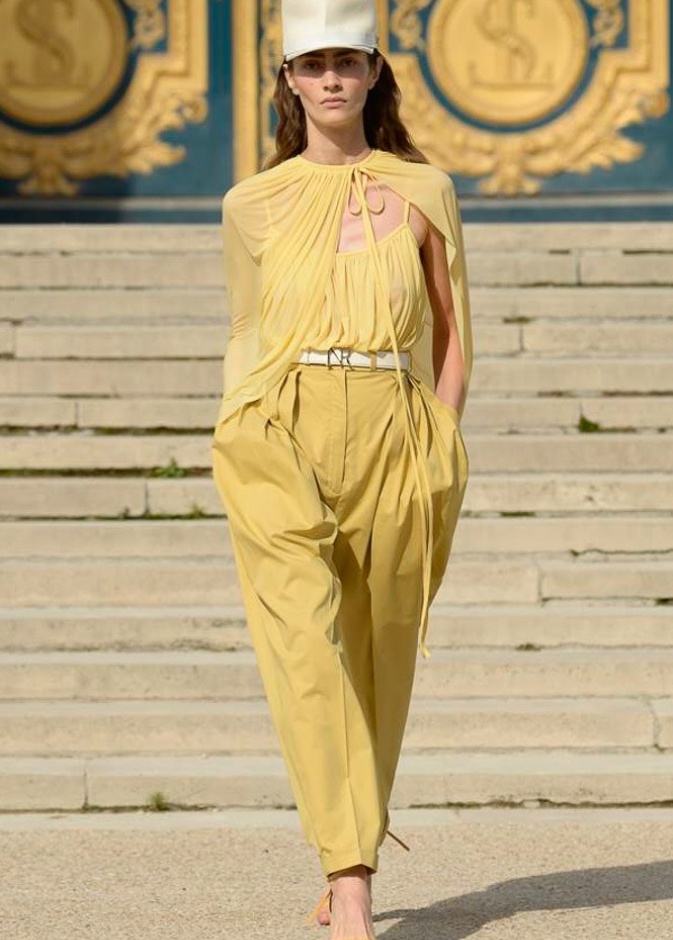 عرض أزياء Nina Ricci لموسم ربيع وصيف ٢٠١٨ !