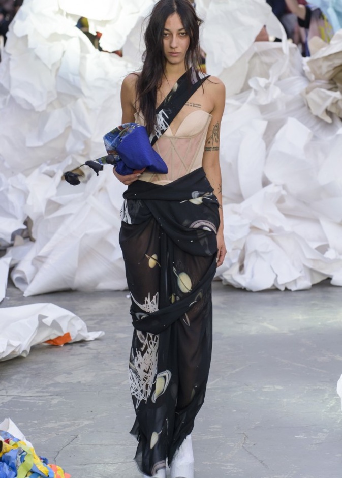 عرض Vivienne Westwood لربيع وصيف 2019