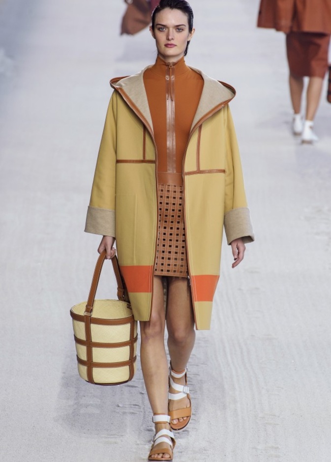 عرض Hermès لربيع وصيف 2019