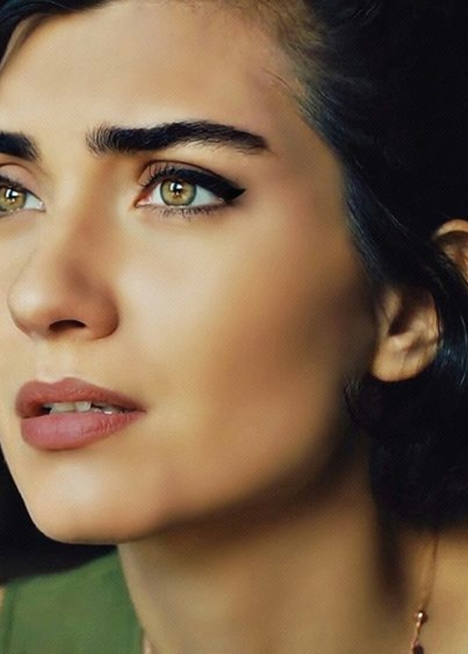 مراد يلدريم يزور الأراضي المقدسة بصحبة زوجته