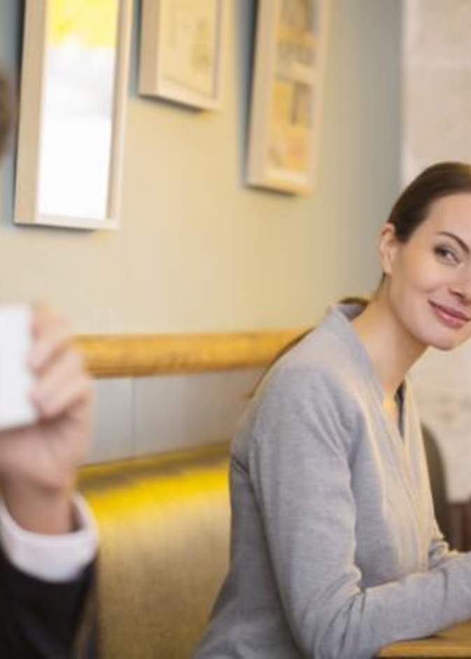 5 أسباب هامة وراء ملاحقة النساء للرجل المتزوج