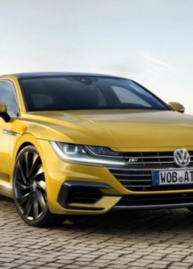 المقصورة الداخلية في سيارة أرتيون