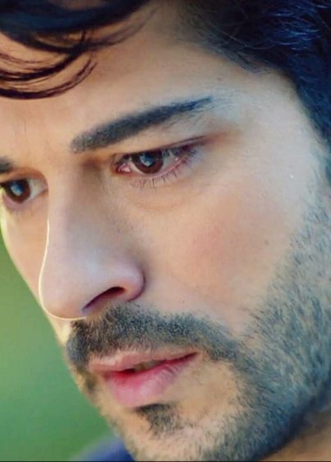 بوراق أوزجفيت