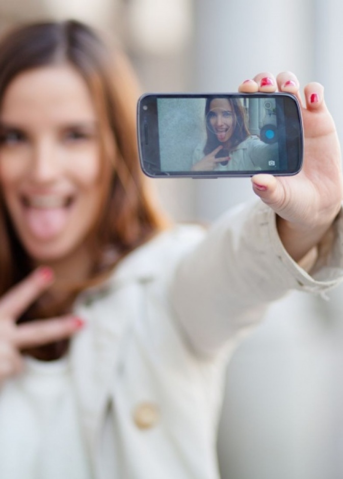 آخر السيلفي.. رصاصة في الرأس