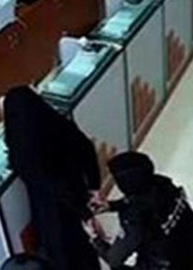 إعتقال "شبح الصرافة" في أبوظبي 