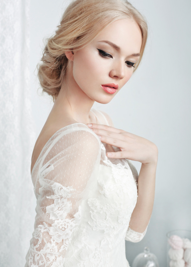 جاذبية العيون ترافق مكياجك في يوم الأحلام