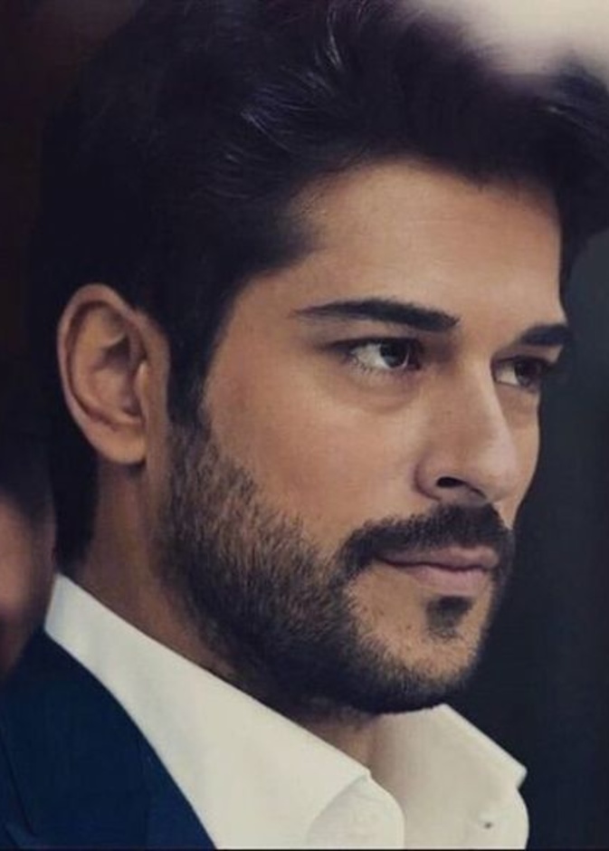 بوراق أوزجفيت