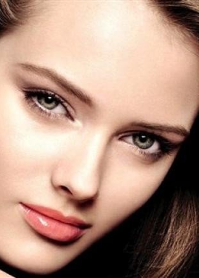 7 معايير جمالية هامة يقيّم الرجل بها جمال المرأة 