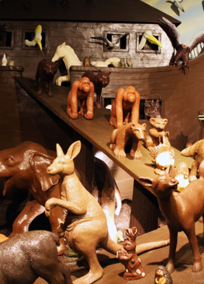 مجسمات للحيوانات مصنوعة من الشوكولاته في المتحف