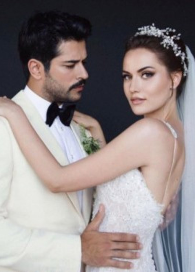 زفاف فهرية افجان وبوراك أوزجفيت