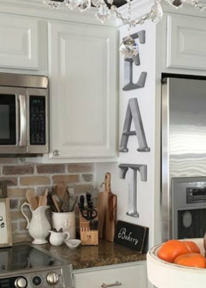 الرفوف المتعددة للتخزين الصحيح