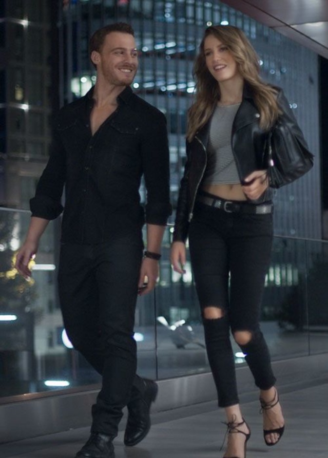 كرم بورسين وسيريناي ساريكايا