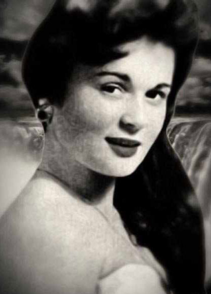 الطفلة فيروز في طفولتها