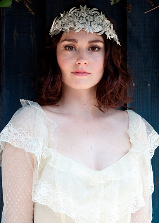 أجمل اكسسوارات "الفينتيج" للعروس من Agnes Hart