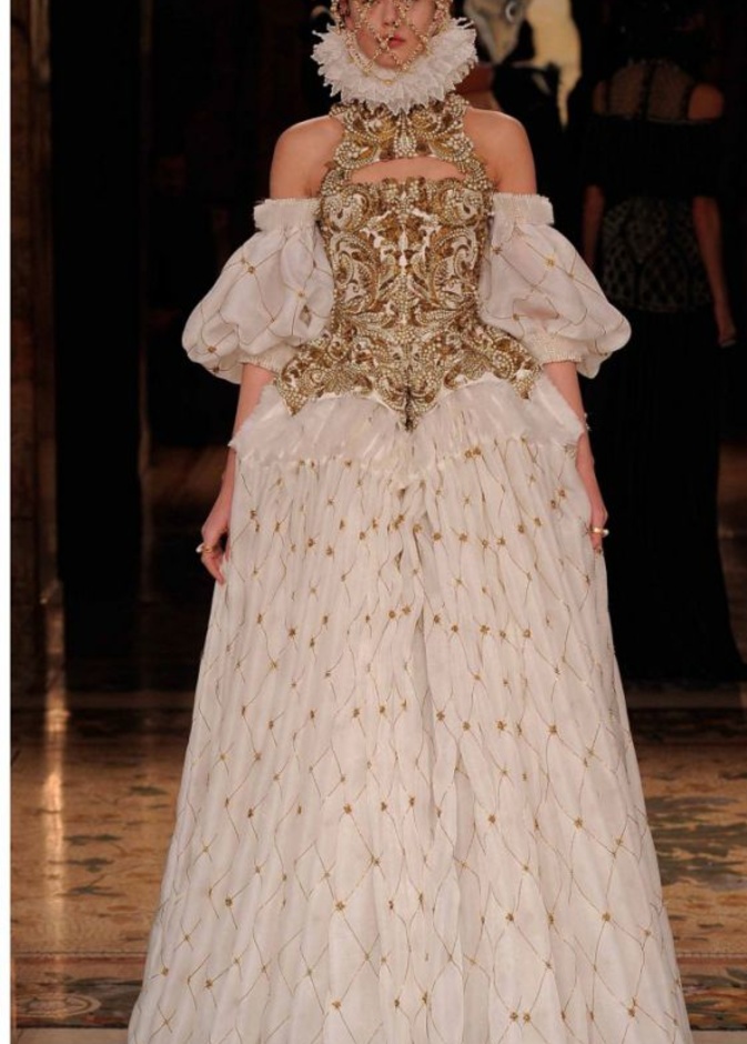 حفل زفاف مثير