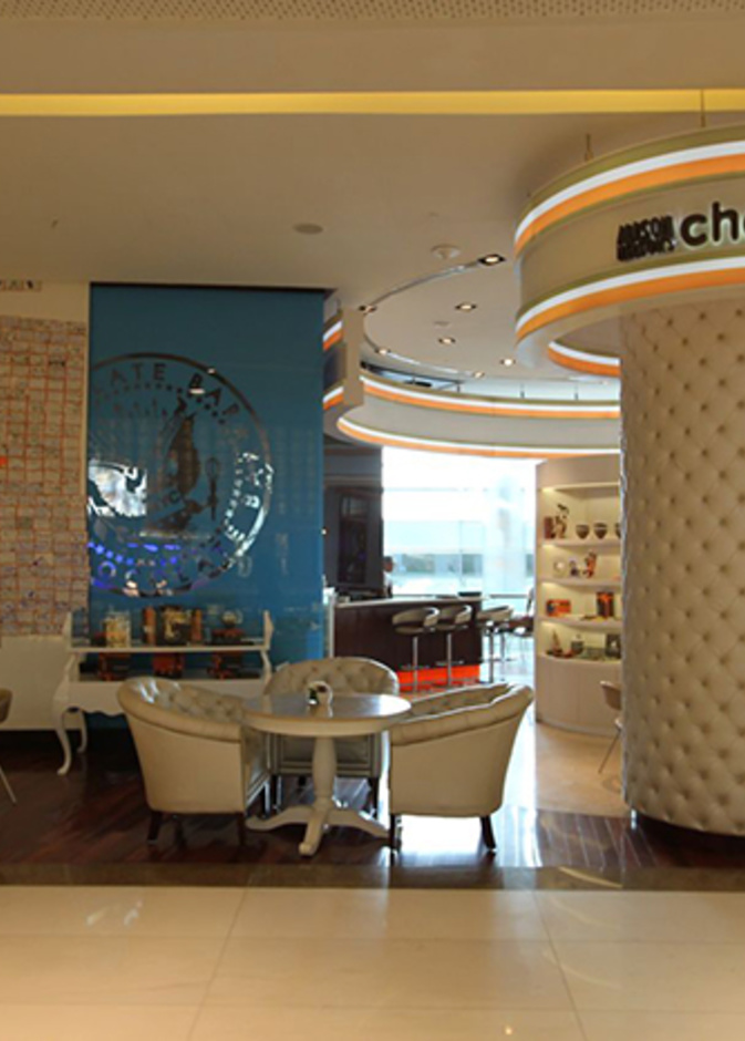 إليسون نيلسون تشوكليت بار Alison Nelson Chocolate Bar