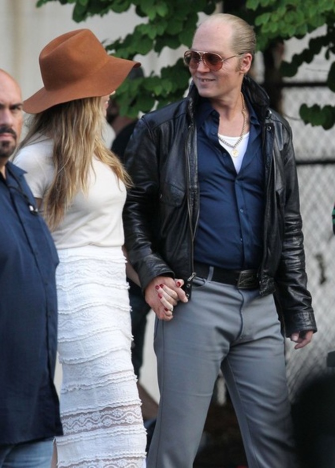 بالصور: أمبر هيرد تزور جوني ديب أثناء تصوير Black Mass