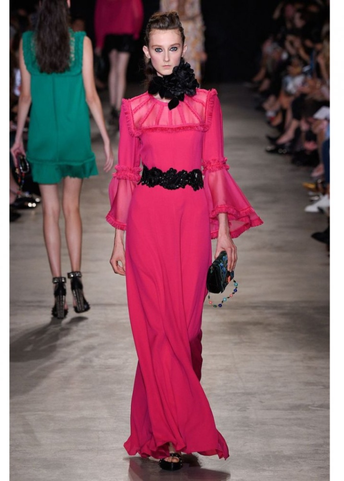 Self-Portrait فستان سهرة كم طويل من الدانتيل من