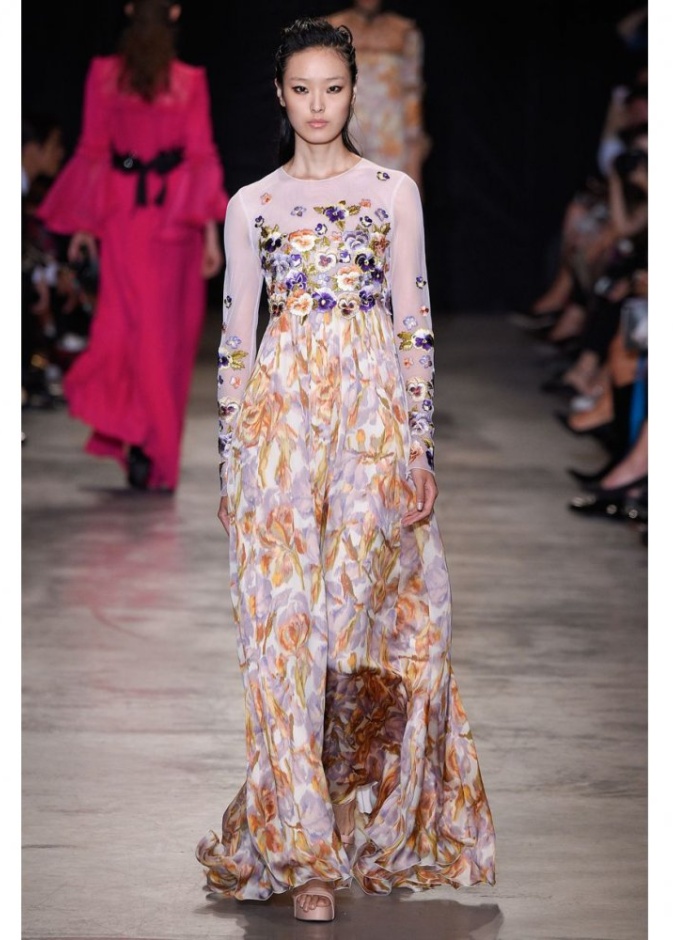 Preen فستان ماكسي معرق بالورود من.