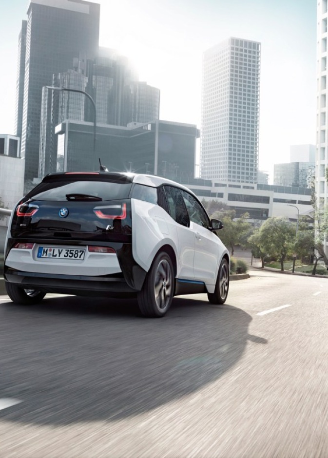 BMW تفكر بإنتاج كروس كهربائية