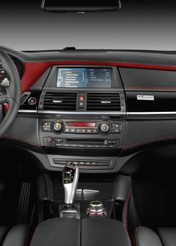 BMW-X6-M... لمئة محظوظ فقط من عشاق الفخامة