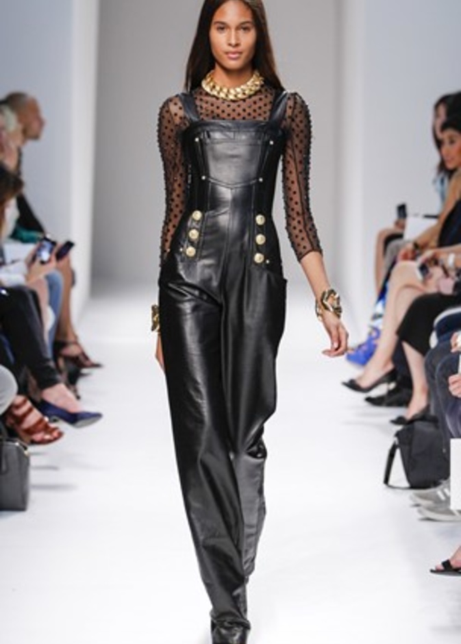 Balmain ..ربيع يبحث عن الدفء